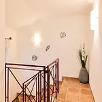 Stilvolle Gartenterrassenwohnung Mitten In In Seenaehe 公寓 *