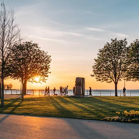 Stilvolle Gartenterrassenwohnung Mitten In * Bregenz