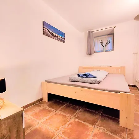 Stilvolle Gartenterrassenwohnung Mitten In Bregenz