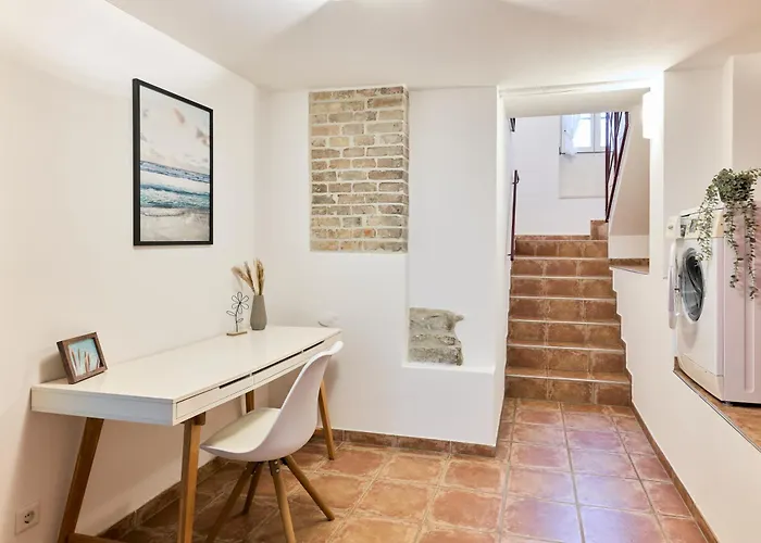 Stilvolle Gartenterrassenwohnung Mitten In In Seenaehe * Брегенц