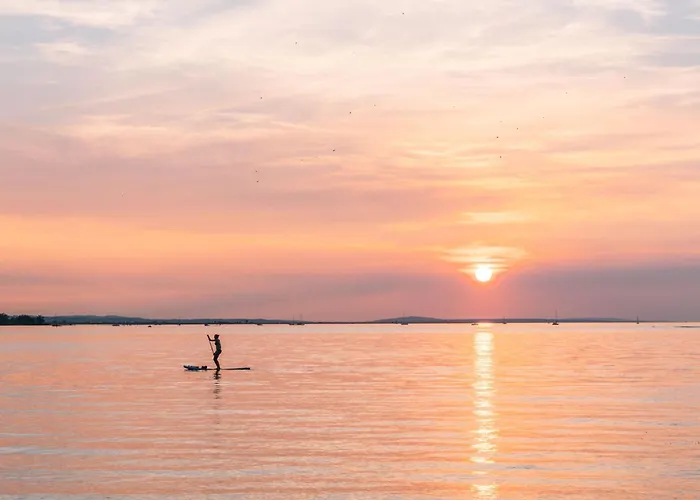 Stilvolle Gartenterrassenwohnung Mitten In In Seenaehe * Брегенц